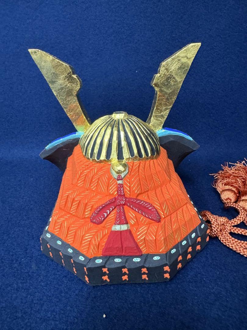 Amazon.co.jp: 奈良一刀彫 浦弘園 兜 木彫 彫刻 オブジェ 置物 木箱 共